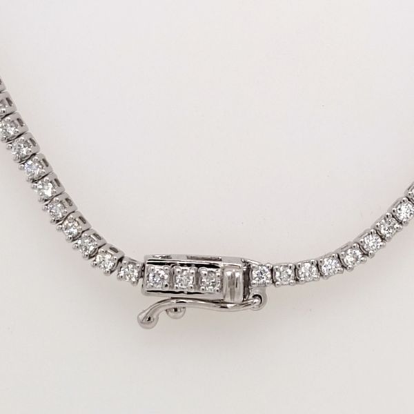 3ct LG Diamond Tennis Necklace Image 3 Carroll's Jewelers Doylestown, PA