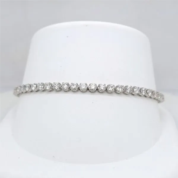 14kt WG 4ct TW Lab Grown Diamond Tennis Bracelet
