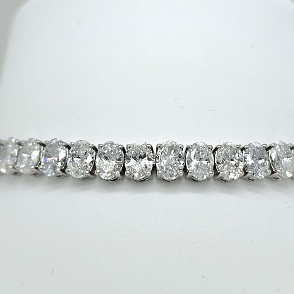 14kt WG 14,50ct TW Oval Lab Grown Diamond Bracelet Image 2 Carroll's Jewelers Doylestown, PA