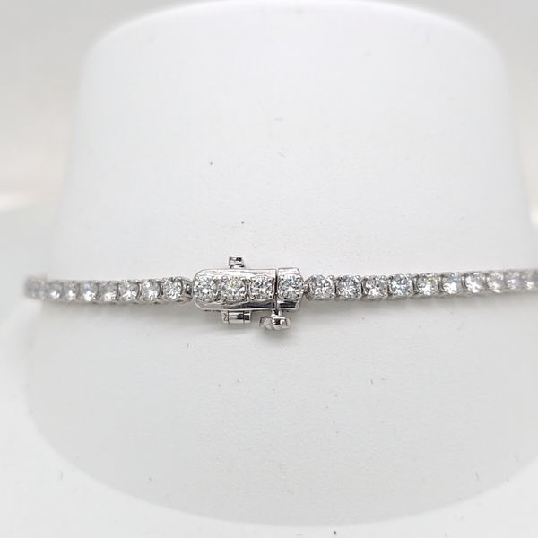 LG 3ct Diamond Tennis Bracelet Image 3 Carroll's Jewelers Doylestown, PA