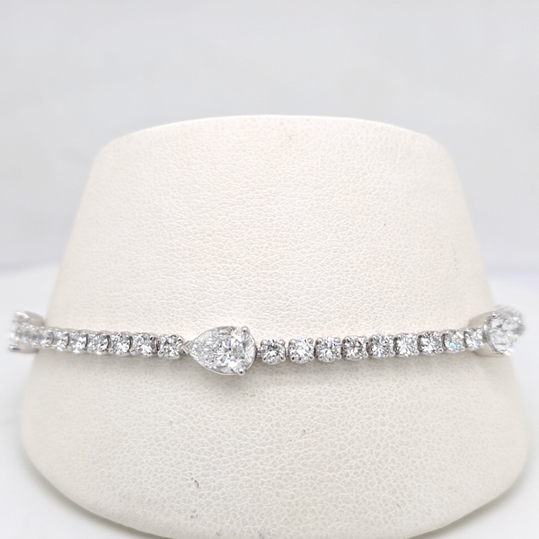 14kt WG Lab Diamond Tennis Bracelet Image 2 Carroll's Jewelers Doylestown, PA