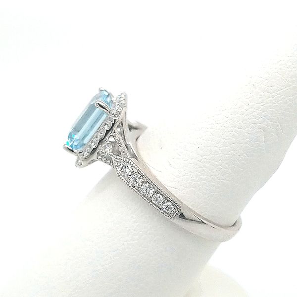 14kt WG Aquamarine and Diamond Ring Image 2 Carroll's Jewelers Doylestown, PA