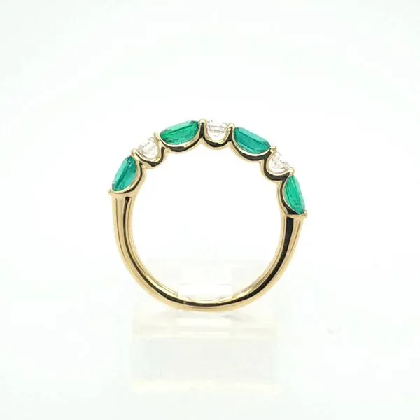 14kt YG emerald and diamond ring thumb image 2