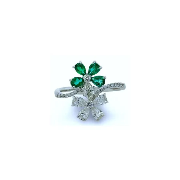 18kt WG EMerald and Diamond Flower Ring