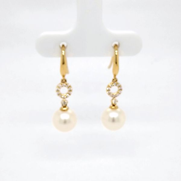 14kt YG pearl and diamond dangle earrings Carroll's Jewelers Doylestown, PA