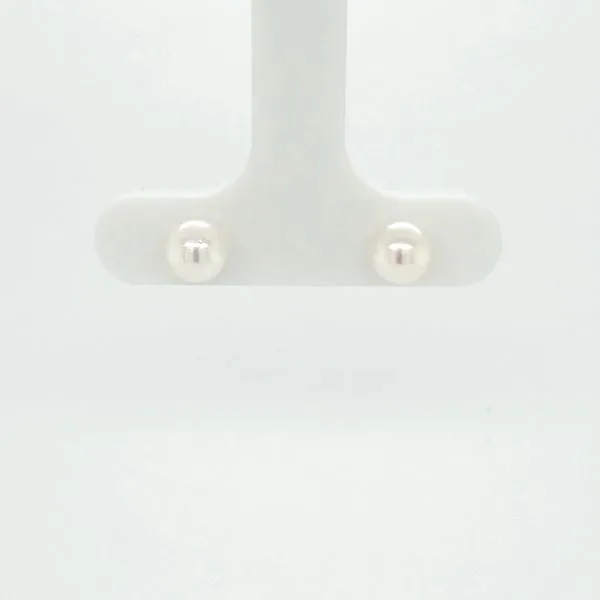 5x5.5mm Akoya Pearl stud Earrings