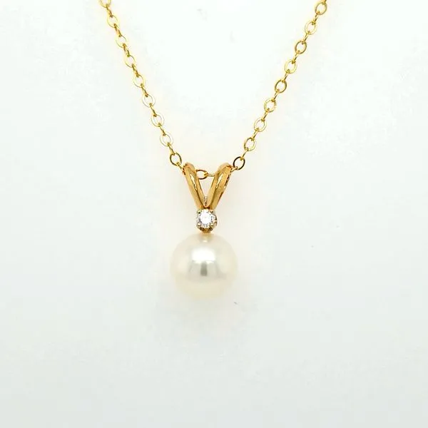 14kt YG Pearl and Diamond Pendant Carroll's Jewelers Doylestown, PA
