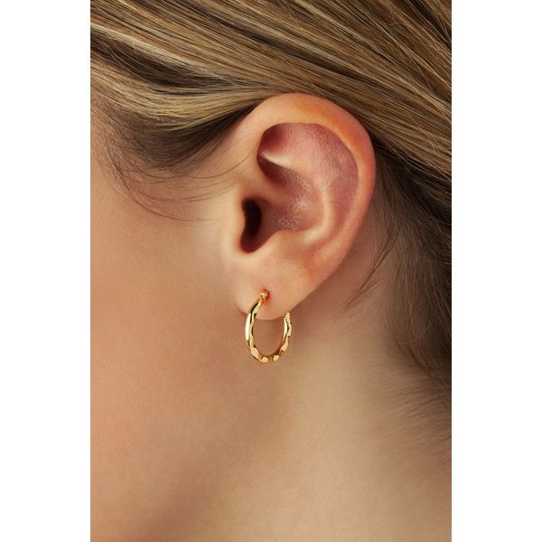 14kt YG fancy design hoop earrings Image 2 Carroll's Jewelers Doylestown, PA