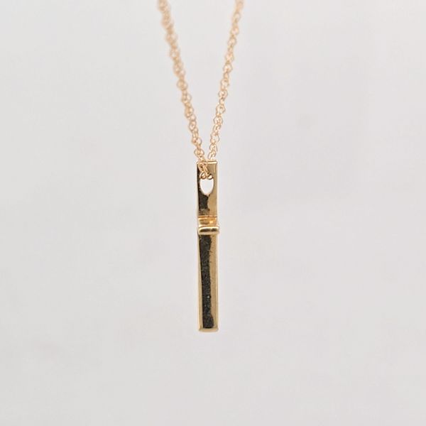 10kt Cross Pendant Necklace Image 2 Carroll's Jewelers Doylestown, PA