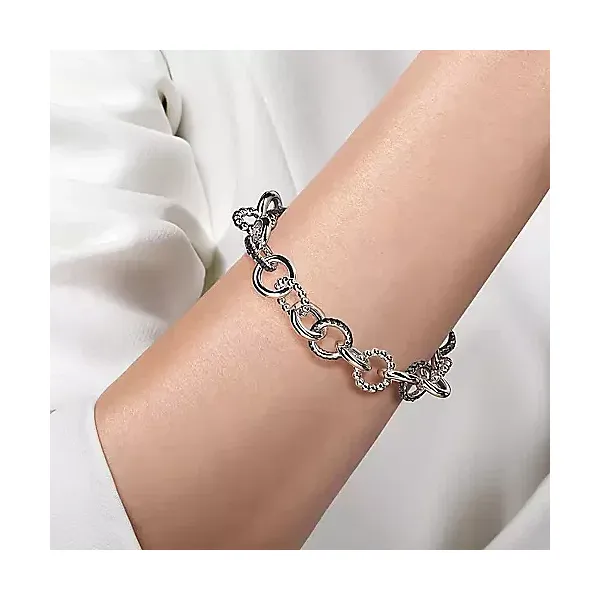 SS Black Spinel Link Bracelet Image 3 Carroll's Jewelers Doylestown, PA