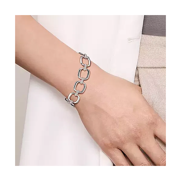 Gabriel Silver Bujukan cushion  shape link bracelet Image 3 Carroll's Jewelers Doylestown, PA