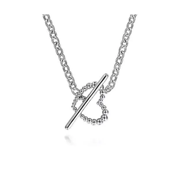 Heart toggle top necklace