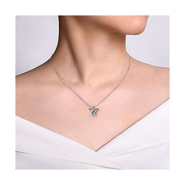 SS Angel Pendant Image 2 Carroll's Jewelers Doylestown, PA