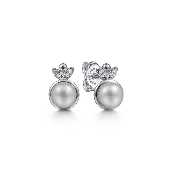 SS Pearl and Diamond Earrings Carroll's Jewelers Doylestown, PA