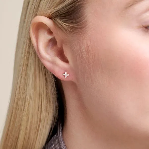 GP/SS LG Diamond Flower Stud earrings Image 2 Carroll's Jewelers Doylestown, PA