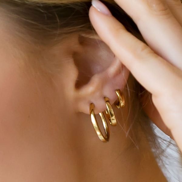 GP/SS Hoop Earrings Image 2 Carroll's Jewelers Doylestown, PA