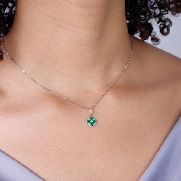 14K White Gold Emerald & Diamond Clover Image 2 Goldmart Jewelers Redding, CA