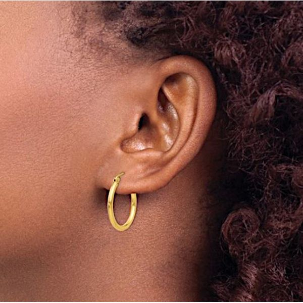 14K Lightweight Tube Earrings – Goldmart Signature Image 3 Goldmart Jewelers Redding, CA