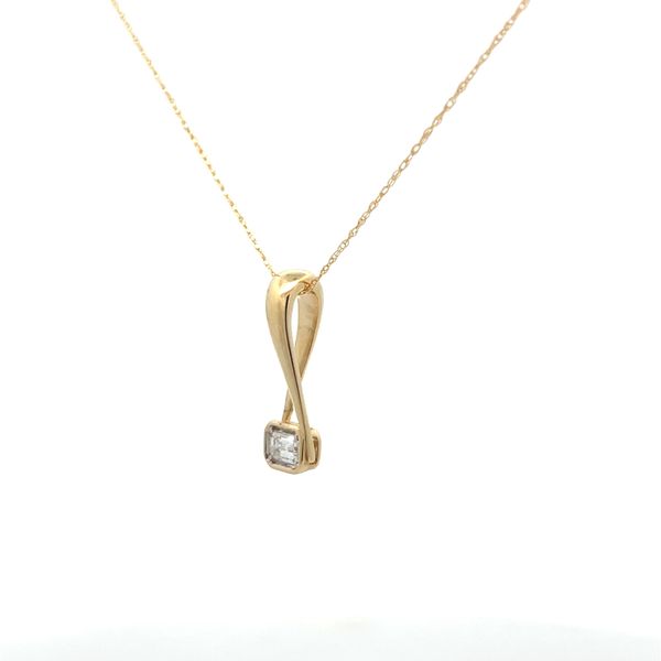 14K Yellow Gold Pendant Image 3 The Ring Austin Round Rock, TX