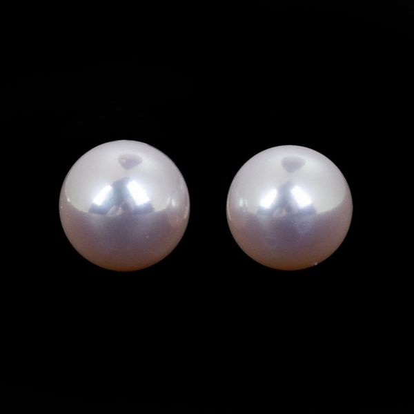 5.5MM 14K WG Fresh Water Pearl White Stud Earrings The Ring Austin Round Rock, TX