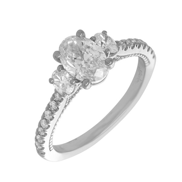 Diamond Engagement Rings The Source Fine Jewelers Greece, NY