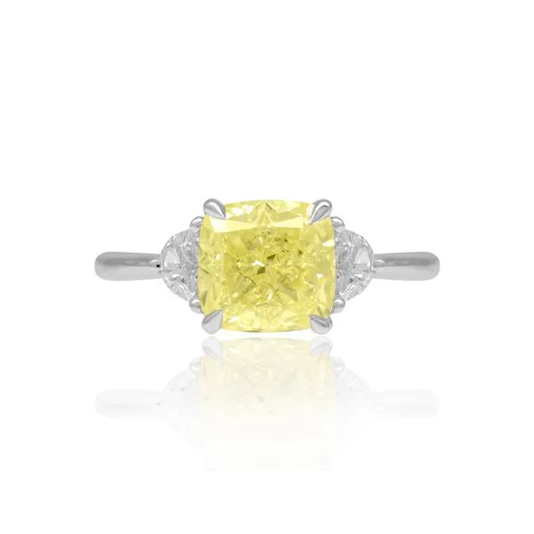Lab Grown Diamond Engagement Ring