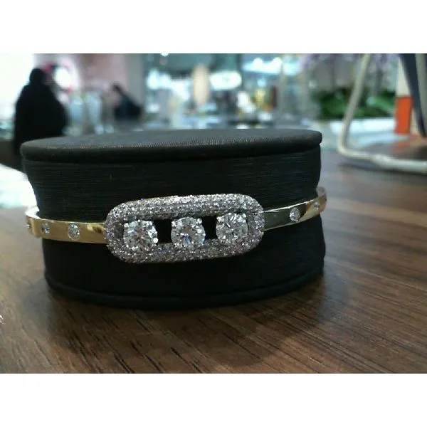 Lab Grown Diamond Bracelet The Yellow Door Brooklyn, NY