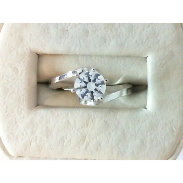 Natural Diamond Engagement Ring Thomas A. Davis Jewelers Holland, MI