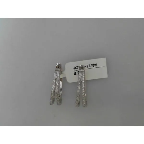 Diamond Earrings Thomas A. Davis Jewelers Holland, MI