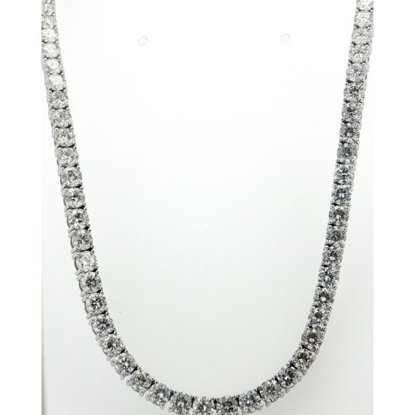 Diamond Necklace/Pendant Thomas A. Davis Jewelers Holland, MI