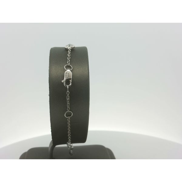 Diamond Bracelet Image 2 Thomas A. Davis Jewelers Holland, MI