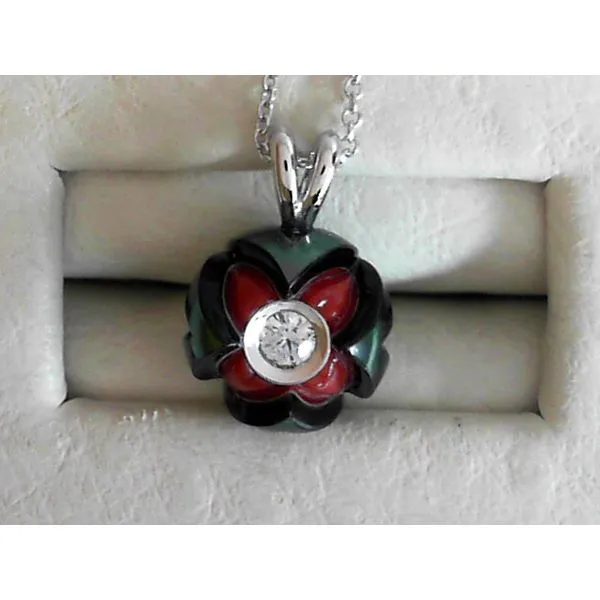 Pearl Necklace/Pendant Thomas A. Davis Jewelers Holland, MI