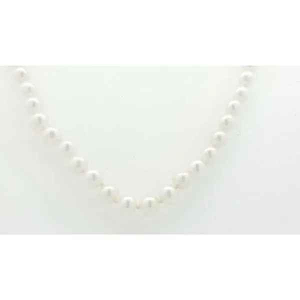 Pearl Necklace/Pendant Thomas A. Davis Jewelers Holland, MI