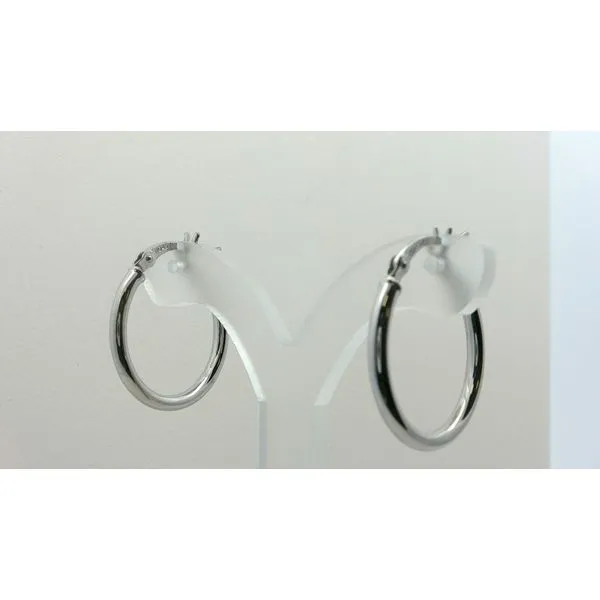 Gold Earrings Thomas A. Davis Jewelers Holland, MI