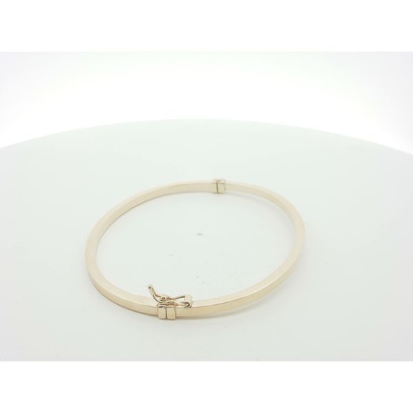 Gold Bracelet Thomas A. Davis Jewelers Holland, MI