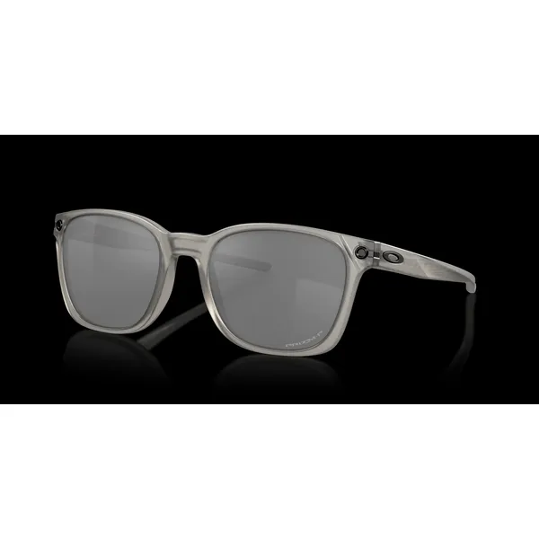 Oakley Men's Sunglasses Thomas A. Davis Jewelers Holland, MI