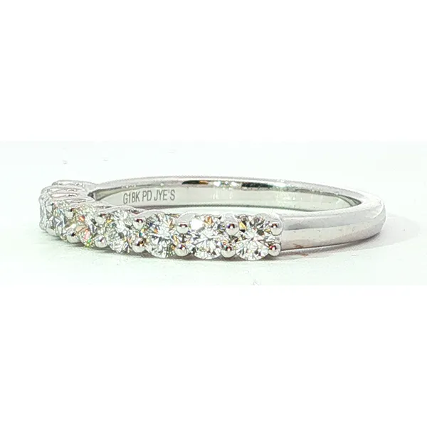 18K White Gold Ladies Diamond Wedding Band Image 2 Tipton's Fine Jewelry Lawton, OK