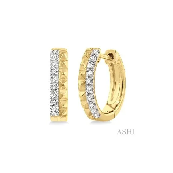 14K Yellow Gold Diamond Earrings Tipton's Fine Jewelry Lawton, OK