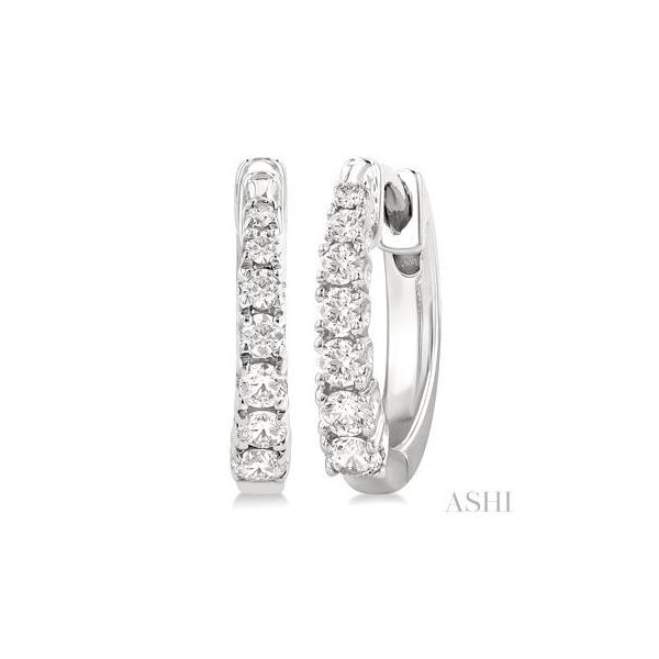 Diamond Earrings Tipton's Fine Jewelry Lawton, OK