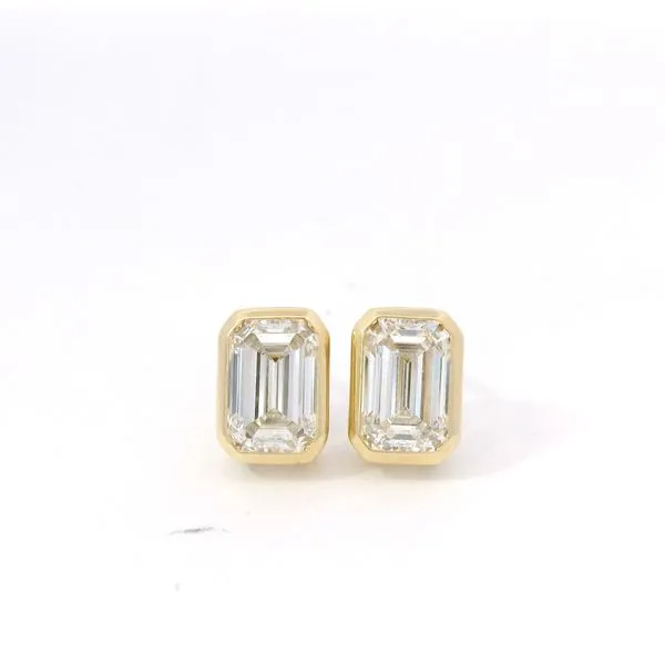 Lab Grown Diamond Earrings Tipton's Fine Jewelry Lawton, OK