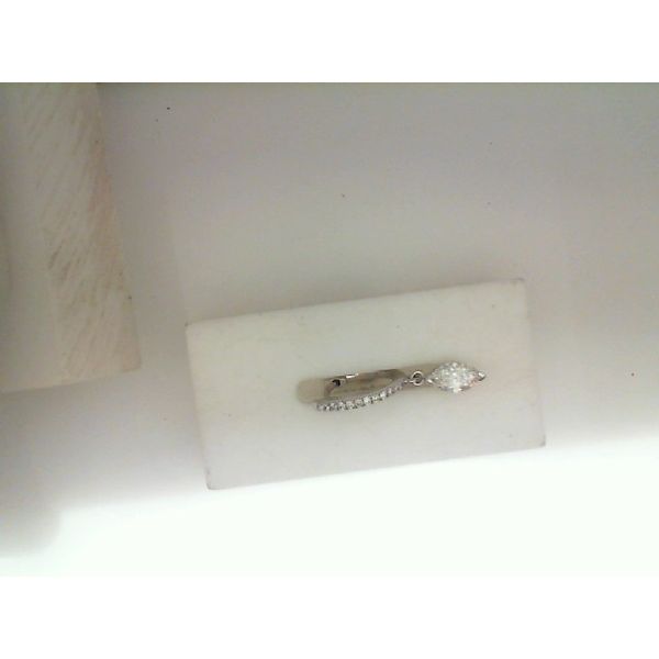 Lab Grown Diamond Earrings Tipton's Fine Jewelry Lawton, OK