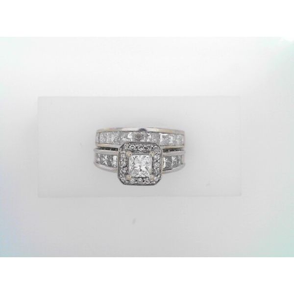 Complete Engagement Ring T.J.'s Fine Jewelry Carbondale, IL