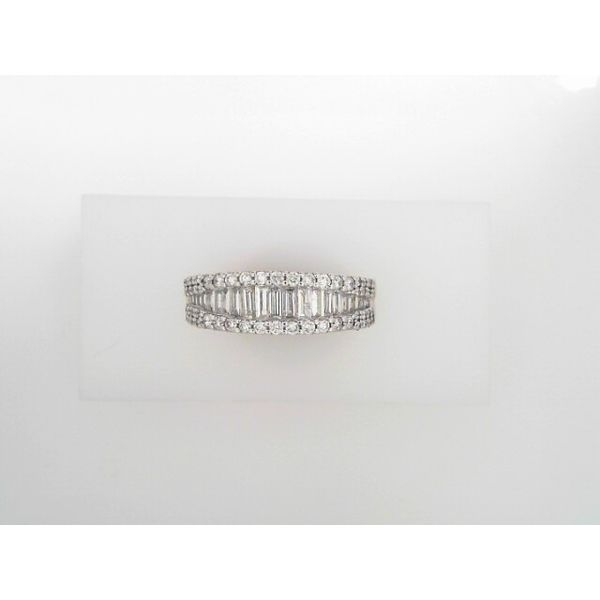 Diamond Women's Wedding Band T.J.'s Fine Jewelry Carbondale, IL