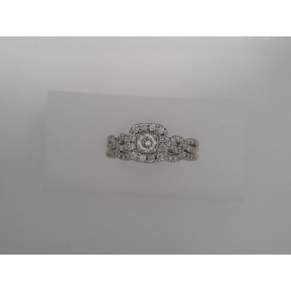 Wedding Set T.J.'s Fine Jewelry Carbondale, IL