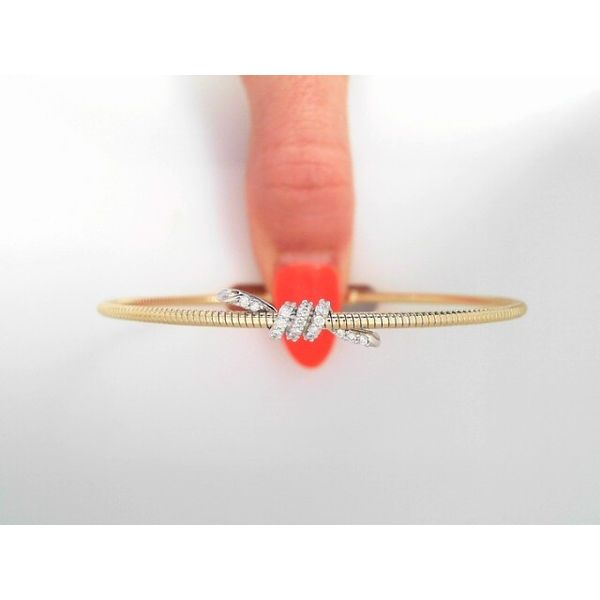 Diamond Bracelet Image 2 T.J.'s Fine Jewelry Carbondale, IL