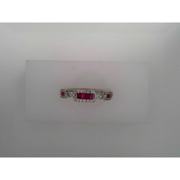 Gemstone Ring T.J.'s Fine Jewelry Carbondale, IL