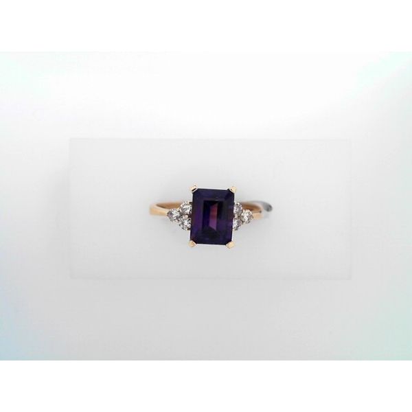 Gemstone Ring T.J.'s Fine Jewelry Carbondale, IL