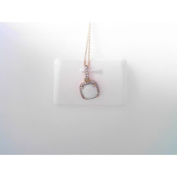 Gemstone Pendant T.J.'s Fine Jewelry Carbondale, IL