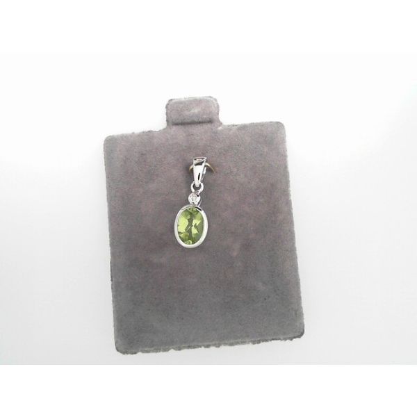 Gemstone Pendant T.J.'s Fine Jewelry Carbondale, IL