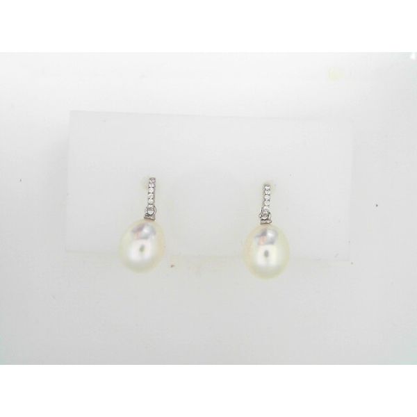 Pearl Earrings T.J.'s Fine Jewelry Carbondale, IL